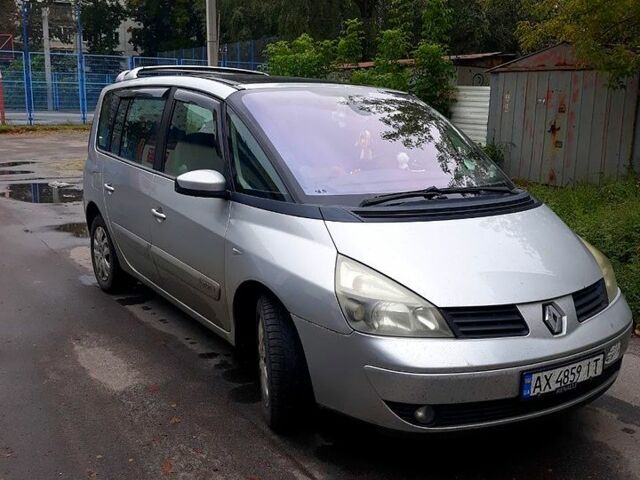 Рено Еспейс 2008 у Харкові на Automoto.ua Сірий Рено Еспейс, об'ємом двигуна 2 л та пробігом 188 тис. км за 7000 $, фото 3 на Automoto.ua