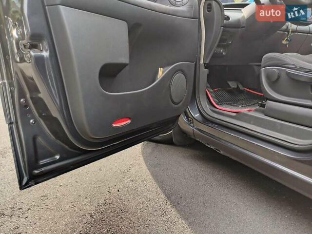 Сірий Рено Еспейс, об'ємом двигуна 2 л та пробігом 248 тис. км за 6800 $, фото 13 на Automoto.ua