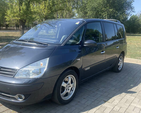 Сірий Рено Еспейс, об'ємом двигуна 2 л та пробігом 289 тис. км за 6550 $, фото 5 на Automoto.ua