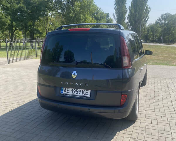 Сірий Рено Еспейс, об'ємом двигуна 2 л та пробігом 289 тис. км за 6550 $, фото 3 на Automoto.ua