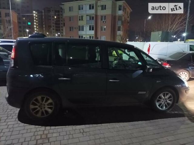 Сірий Рено Еспейс, об'ємом двигуна 2 л та пробігом 290 тис. км за 5800 $, фото 3 на Automoto.ua