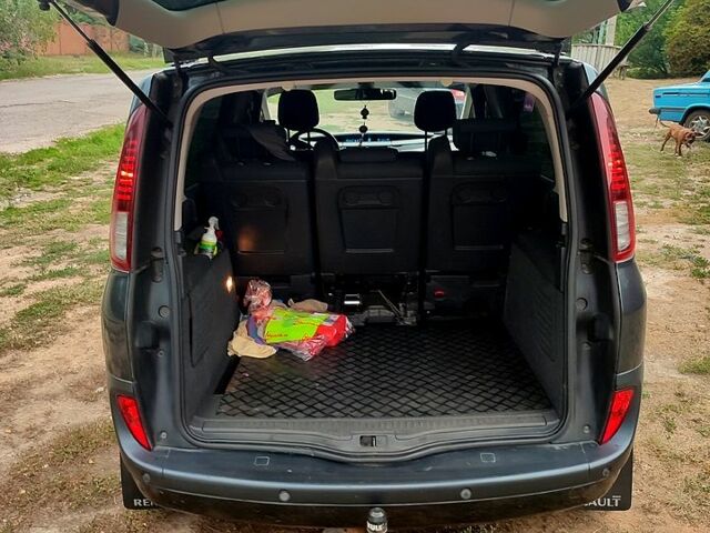 Сірий Рено Еспейс, об'ємом двигуна 2 л та пробігом 220 тис. км за 8299 $, фото 5 на Automoto.ua