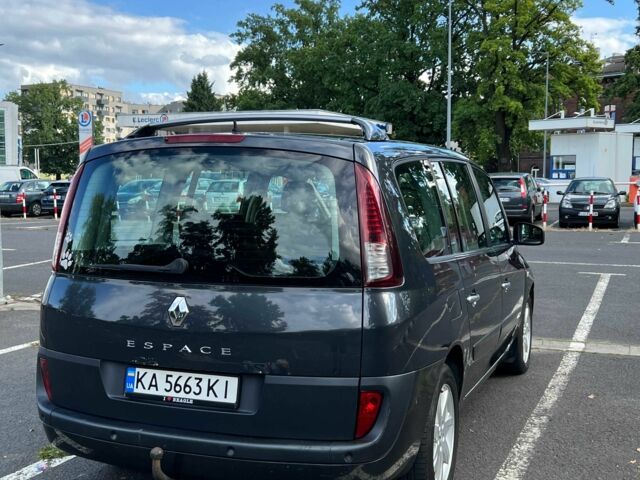 Сірий Рено Еспейс, об'ємом двигуна 2 л та пробігом 227 тис. км за 6900 $, фото 2 на Automoto.ua