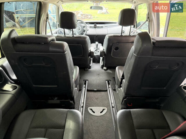 Серый Рено Эспейс, объемом двигателя 2 л и пробегом 225 тыс. км за 8400 $, фото 7 на Automoto.ua