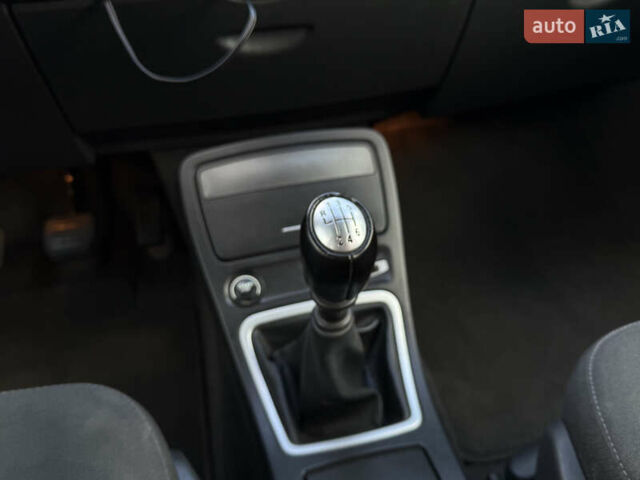 Сірий Рено Еспейс, об'ємом двигуна 2 л та пробігом 247 тис. км за 7500 $, фото 8 на Automoto.ua