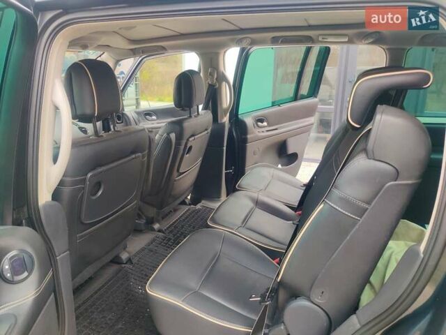 Серый Рено Эспейс, объемом двигателя 2 л и пробегом 342 тыс. км за 8200 $, фото 11 на Automoto.ua