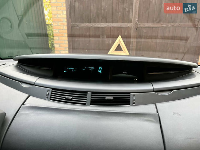 Серый Рено Эспейс, объемом двигателя 2 л и пробегом 233 тыс. км за 7900 $, фото 7 на Automoto.ua