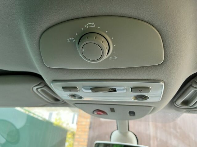 Серый Рено Эспейс, объемом двигателя 0 л и пробегом 233 тыс. км за 7600 $, фото 4 на Automoto.ua