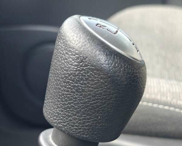 Рено Еспейс 2010 у Гадяче на Automoto.ua Сірий Рено Еспейс, об'ємом двигуна 2 л та пробігом 238 тис. км за 7999 $, фото 38 на Automoto.ua