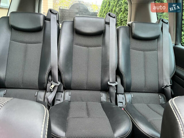 Серый Рено Эспейс, объемом двигателя 2 л и пробегом 233 тыс. км за 7900 $, фото 4 на Automoto.ua