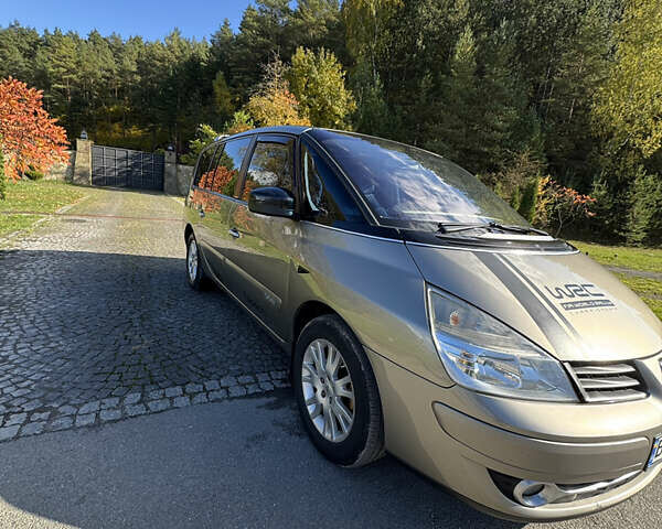 Серый Рено Эспейс, объемом двигателя 2 л и пробегом 279 тыс. км за 8000 $, фото 1 на Automoto.ua