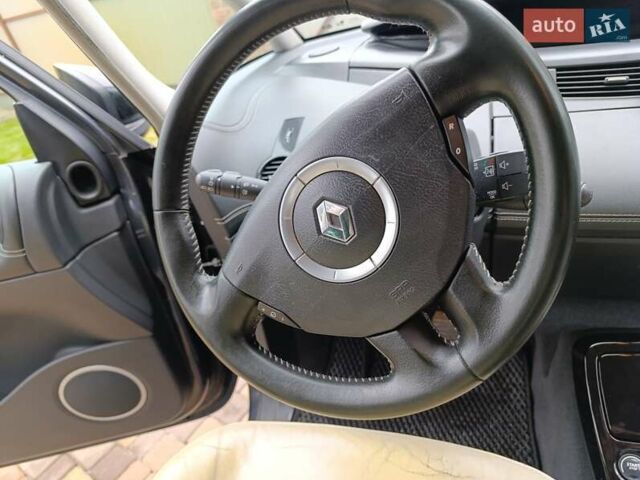 Сірий Рено Еспейс, об'ємом двигуна 2 л та пробігом 250 тис. км за 9500 $, фото 8 на Automoto.ua