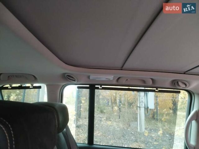 Рено Еспейс 2013 у Луцьку на Automoto.ua Сірий Рено Еспейс, об'ємом двигуна 2 л та пробігом 217 тис. км за 9690 $, фото 27 на Automoto.ua