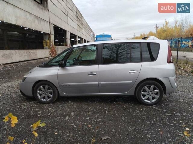 Рено Еспейс 2013 у Луцьку на Automoto.ua Сірий Рено Еспейс, об'ємом двигуна 2 л та пробігом 217 тис. км за 9690 $, фото 6 на Automoto.ua