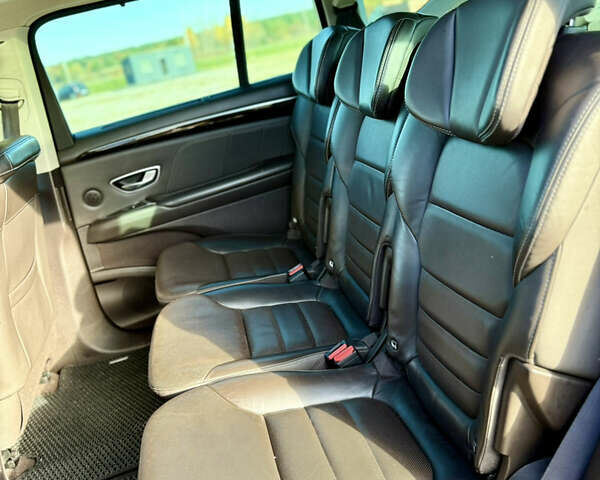 Сірий Рено Еспейс, об'ємом двигуна 1.6 л та пробігом 186 тис. км за 15900 $, фото 37 на Automoto.ua