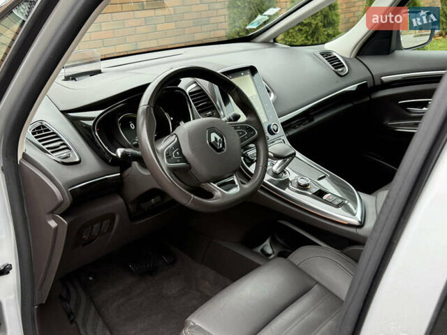 Сірий Рено Еспейс, об'ємом двигуна 1.6 л та пробігом 174 тис. км за 17800 $, фото 34 на Automoto.ua