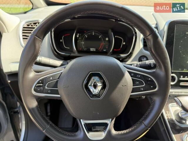 Серый Рено Эспейс, объемом двигателя 1.6 л и пробегом 138 тыс. км за 15500 $, фото 15 на Automoto.ua