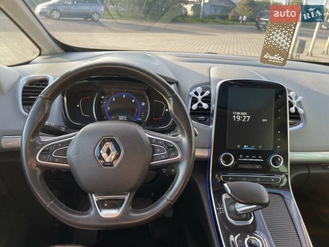 Серый Рено Эспейс, объемом двигателя 1.6 л и пробегом 252 тыс. км за 15500 $, фото 15 на Automoto.ua