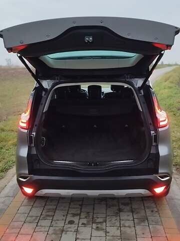 Серый Рено Эспейс, объемом двигателя 1.6 л и пробегом 195 тыс. км за 16200 $, фото 32 на Automoto.ua