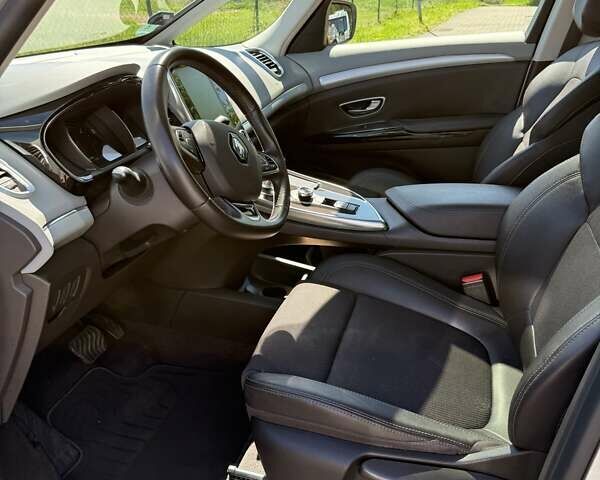 Серый Рено Эспейс, объемом двигателя 1.6 л и пробегом 138 тыс. км за 15500 $, фото 6 на Automoto.ua