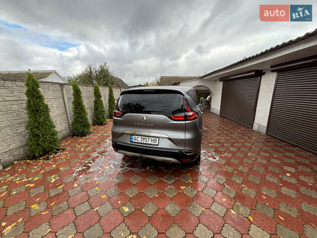 Рено Эспейс 2015 в Красноград на Automoto.ua Серый Рено Эспейс, объемом двигателя 1.6 л и пробегом 270 тыс. км за 14200 $, фото 5 на Automoto.ua