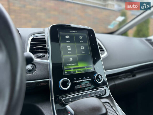 Сірий Рено Еспейс, об'ємом двигуна 1.6 л та пробігом 174 тис. км за 17800 $, фото 55 на Automoto.ua
