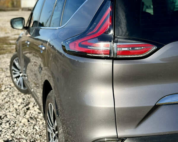 Сірий Рено Еспейс, об'ємом двигуна 1.6 л та пробігом 186 тис. км за 15900 $, фото 14 на Automoto.ua