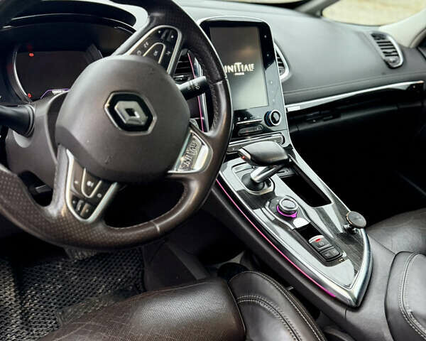 Сірий Рено Еспейс, об'ємом двигуна 1.6 л та пробігом 186 тис. км за 15900 $, фото 16 на Automoto.ua