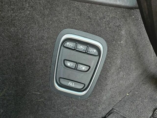 Серый Рено Эспейс, объемом двигателя 1.6 л и пробегом 138 тыс. км за 9200 $, фото 16 на Automoto.ua