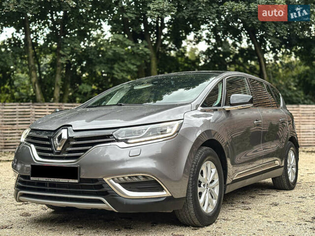 Рено Эспейс 2015 в Бродах на Automoto.ua Серый Рено Эспейс, объемом двигателя 1.6 л и пробегом 236 тыс. км за 14700 $, фото 1 на Automoto.ua