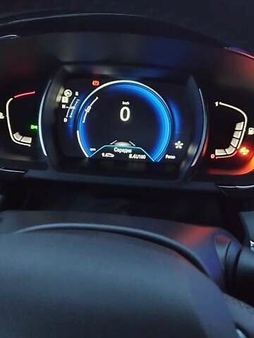 Серый Рено Эспейс, объемом двигателя 1.6 л и пробегом 195 тыс. км за 16200 $, фото 72 на Automoto.ua