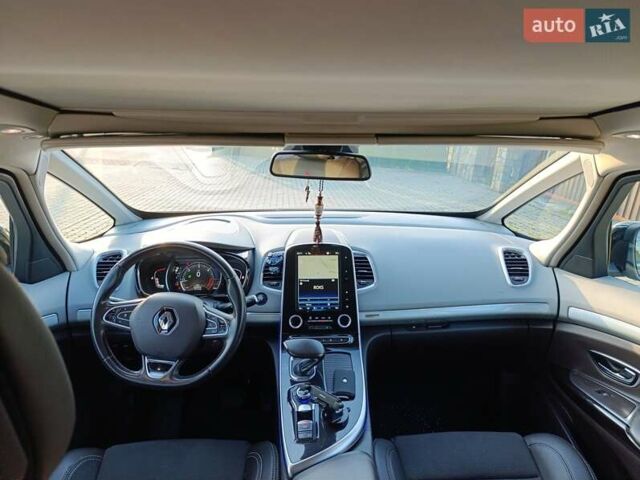 Серый Рено Эспейс, объемом двигателя 1.6 л и пробегом 137 тыс. км за 16000 $, фото 23 на Automoto.ua