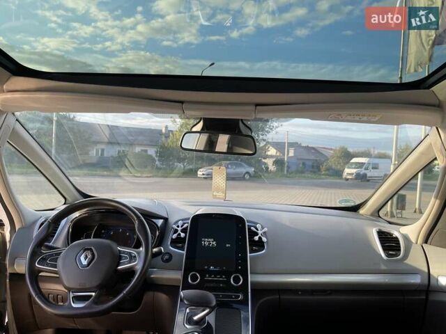 Серый Рено Эспейс, объемом двигателя 1.6 л и пробегом 252 тыс. км за 15500 $, фото 13 на Automoto.ua