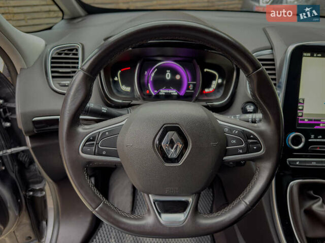 Рено Эспейс 2015 в Бродах на Automoto.ua Серый Рено Эспейс, объемом двигателя 1.6 л и пробегом 236 тыс. км за 14700 $, фото 77 на Automoto.ua