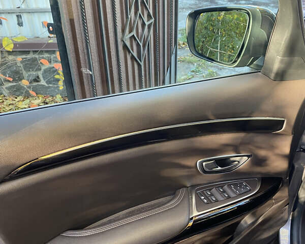 Серый Рено Эспейс, объемом двигателя 1.6 л и пробегом 225 тыс. км за 15000 $, фото 17 на Automoto.ua