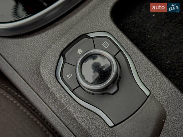 Рено Эспейс 2015 в Бродах на Automoto.ua Серый Рено Эспейс, объемом двигателя 1.6 л и пробегом 236 тыс. км за 14700 $, фото 71 на Automoto.ua