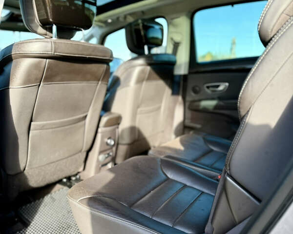 Сірий Рено Еспейс, об'ємом двигуна 1.6 л та пробігом 186 тис. км за 15900 $, фото 38 на Automoto.ua