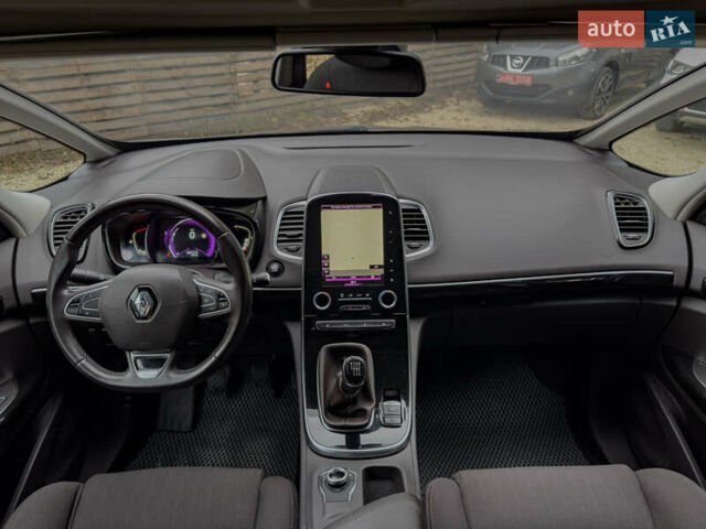 Рено Эспейс 2015 в Бродах на Automoto.ua Серый Рено Эспейс, объемом двигателя 1.6 л и пробегом 236 тыс. км за 14700 $, фото 89 на Automoto.ua