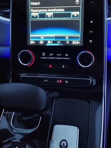 Серый Рено Эспейс, объемом двигателя 1.6 л и пробегом 195 тыс. км за 16200 $, фото 66 на Automoto.ua