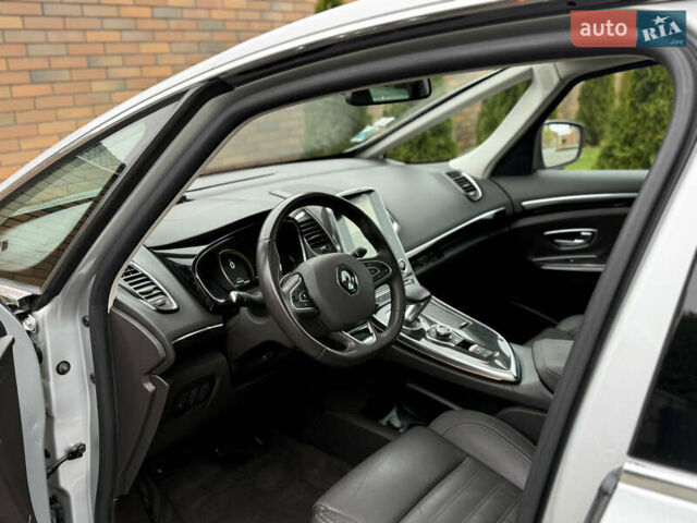 Сірий Рено Еспейс, об'ємом двигуна 1.6 л та пробігом 174 тис. км за 17800 $, фото 35 на Automoto.ua