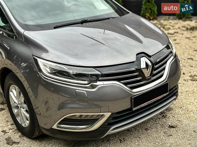Рено Эспейс 2015 в Бродах на Automoto.ua Серый Рено Эспейс, объемом двигателя 1.6 л и пробегом 236 тыс. км за 14700 $, фото 26 на Automoto.ua