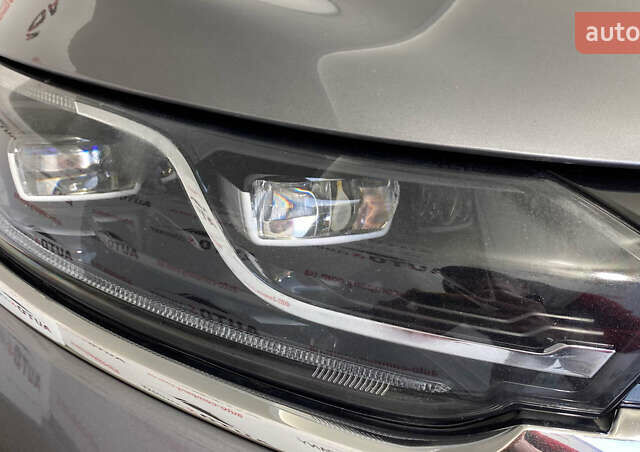 Сірий Рено Еспейс, об'ємом двигуна 1.6 л та пробігом 191 тис. км за 16950 $, фото 47 на Automoto.ua