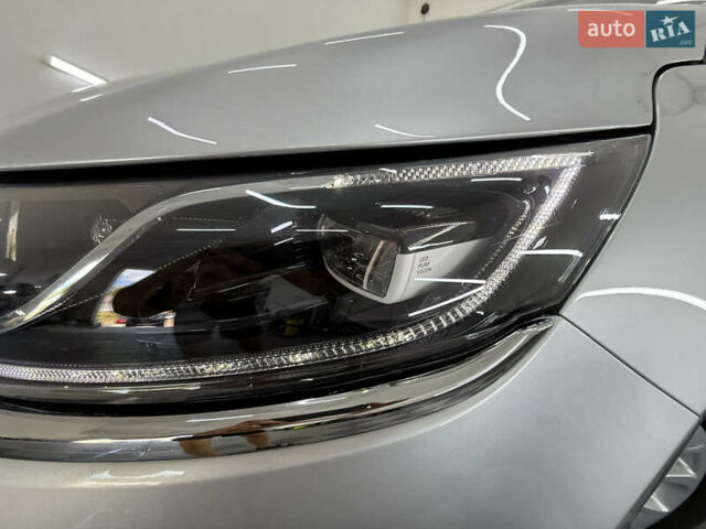 Рено Еспейс 2016 у Трускавце на Automoto.ua Сірий Рено Еспейс, об'ємом двигуна 1.6 л та пробігом 136 тис. км за 15999 $, фото 9 на Automoto.ua
