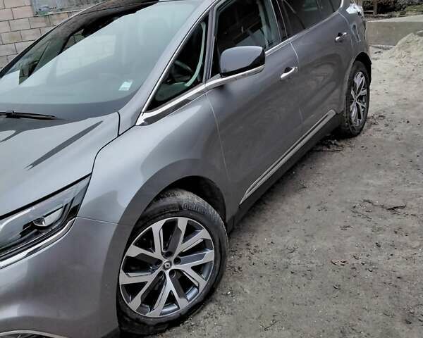 Серый Рено Эспейс, объемом двигателя 1.6 л и пробегом 230 тыс. км за 17000 $, фото 1 на Automoto.ua