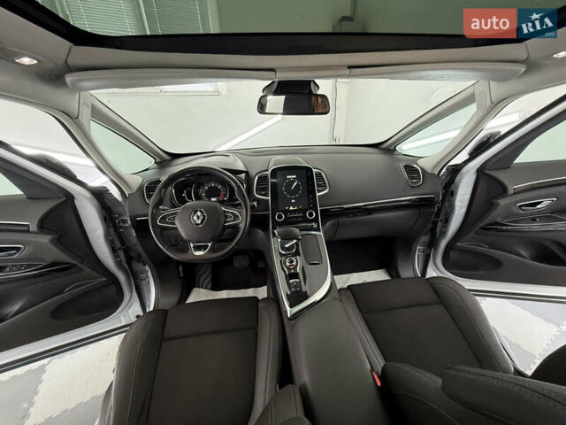 Рено Еспейс 2016 у Трускавце на Automoto.ua Сірий Рено Еспейс, об'ємом двигуна 1.6 л та пробігом 136 тис. км за 15999 $, фото 52 на Automoto.ua