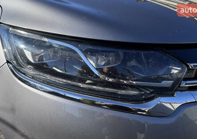 Серый Рено Эспейс, объемом двигателя 1.6 л и пробегом 202 тыс. км за 16900 $, фото 14 на Automoto.ua