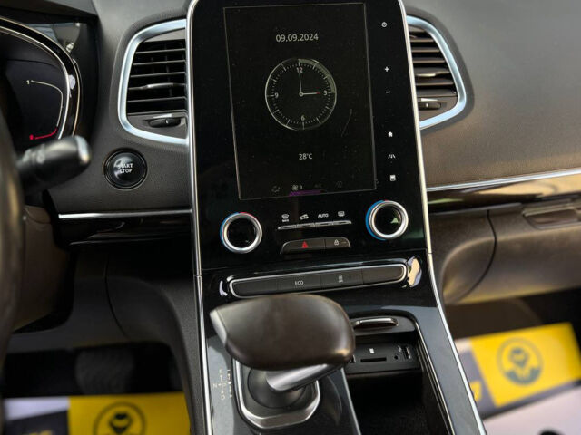 Серый Рено Эспейс, объемом двигателя 1.6 л и пробегом 261 тыс. км за 15500 $, фото 13 на Automoto.ua