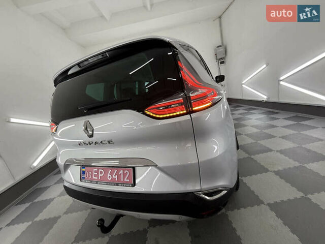 Рено Еспейс 2016 у Трускавце на Automoto.ua Сірий Рено Еспейс, об'ємом двигуна 1.6 л та пробігом 136 тис. км за 15999 $, фото 70 на Automoto.ua