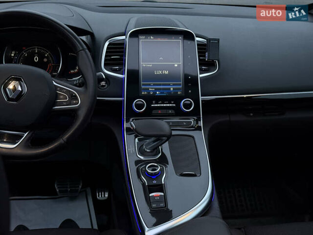 Серый Рено Эспейс, объемом двигателя 1.6 л и пробегом 115 тыс. км за 16700 $, фото 38 на Automoto.ua