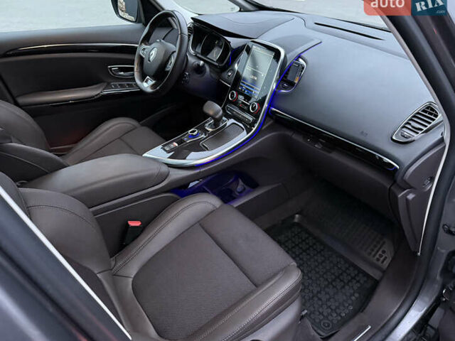 Серый Рено Эспейс, объемом двигателя 1.6 л и пробегом 115 тыс. км за 16700 $, фото 50 на Automoto.ua